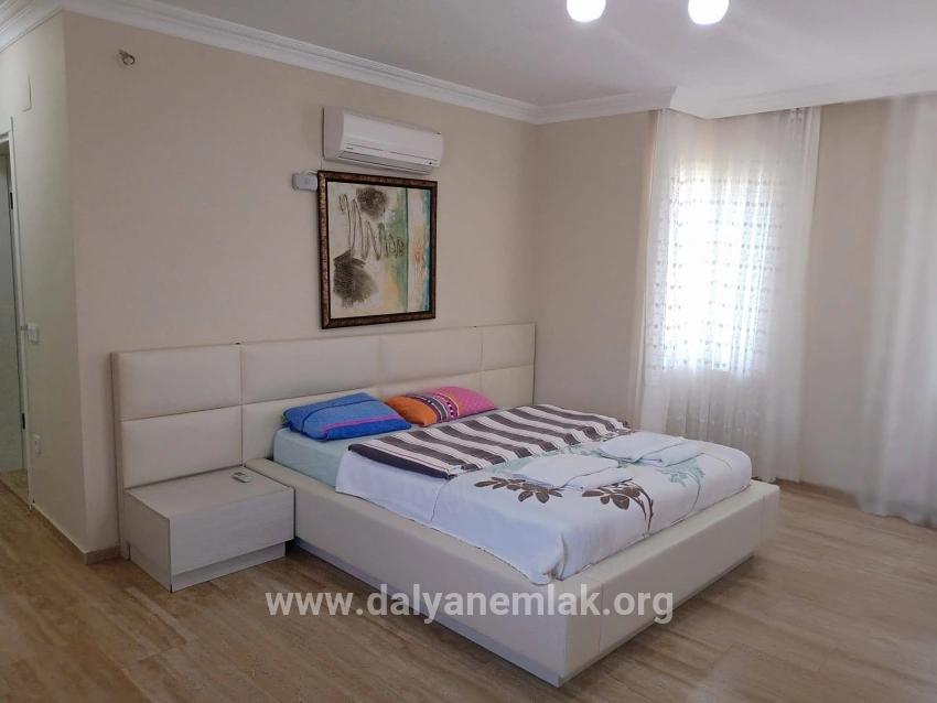4+1-Zimmer Villa Zu verkaufen in Dalyan Bz. Ortaca - 573 m²