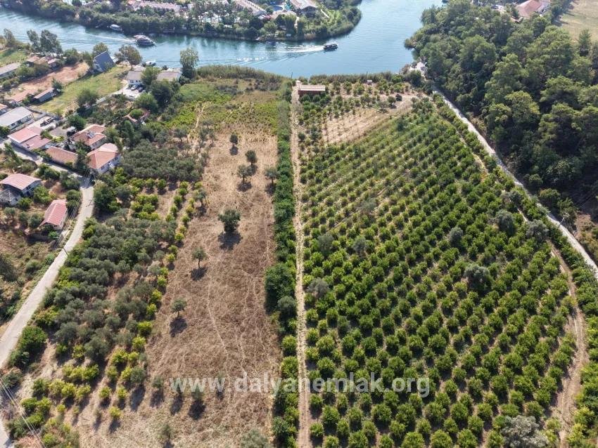 Im Köyceğiz Çandır Mahallesinde kanala sıfır 20.000m2 satılık Feld