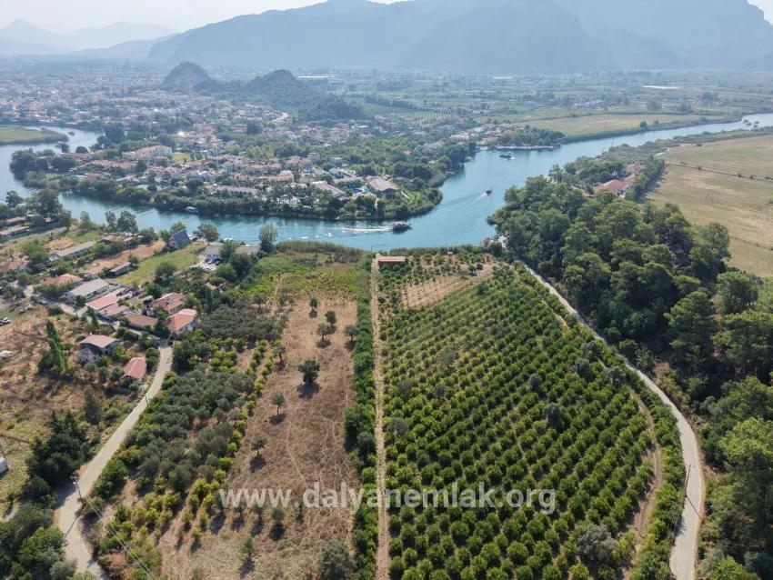 Im Köyceğiz Çandır Mahallesinde kanala sıfır 20.000m2 satılık Feld