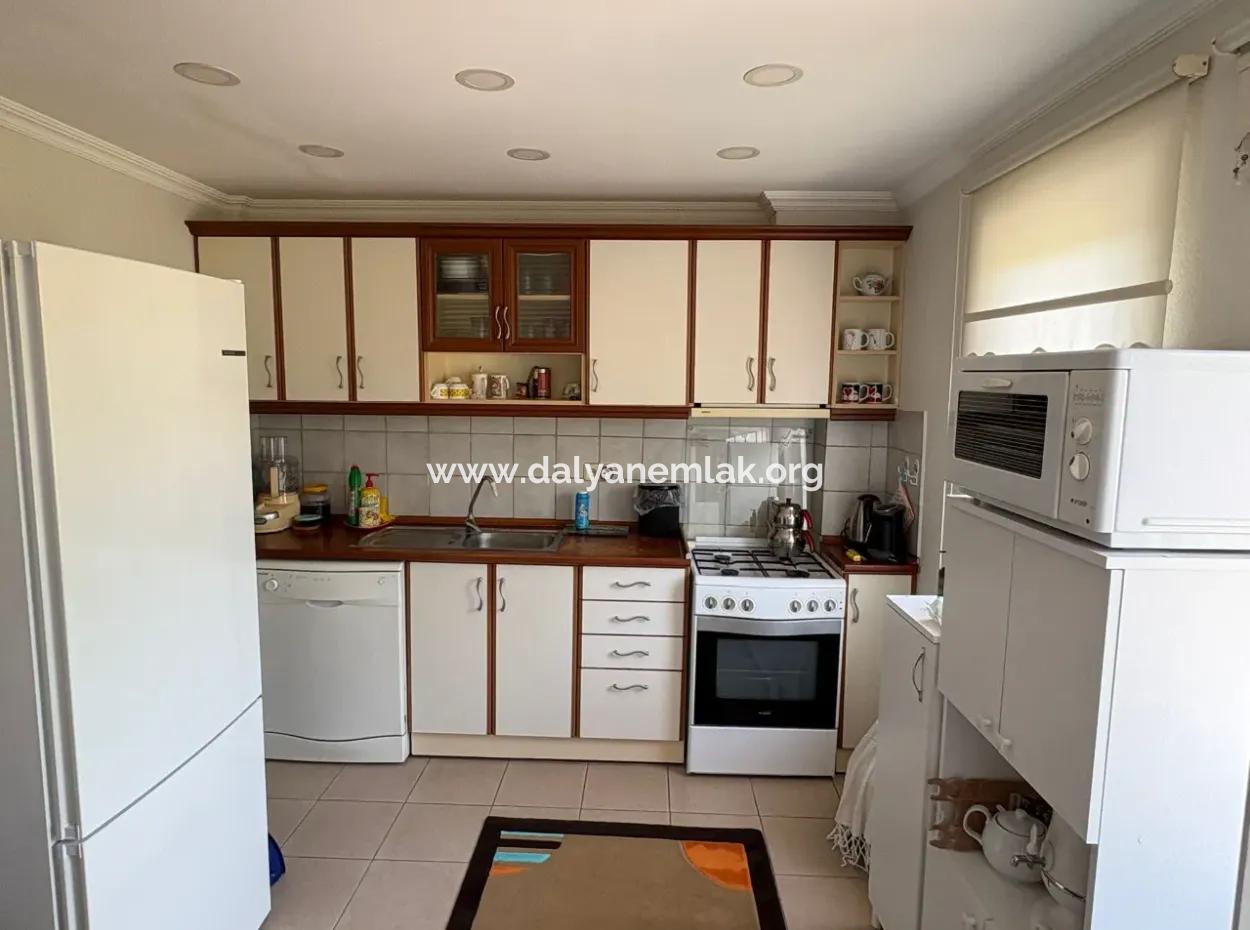 2-Stöckiges Haus Zum Verkauf Auf 514M2 Grundstück In Okçular