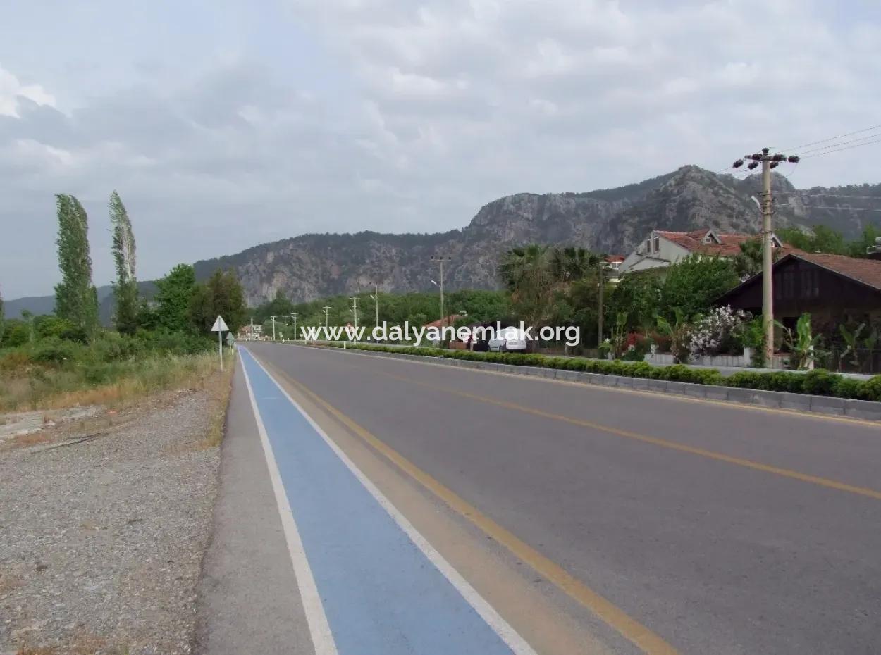 Kommerzielles Grundstück Für Verkauf In Dalyan, Dalyan Sie Auf Dem Highway 17,805M2 Grundstück Zum Verkauf Schnäppchen