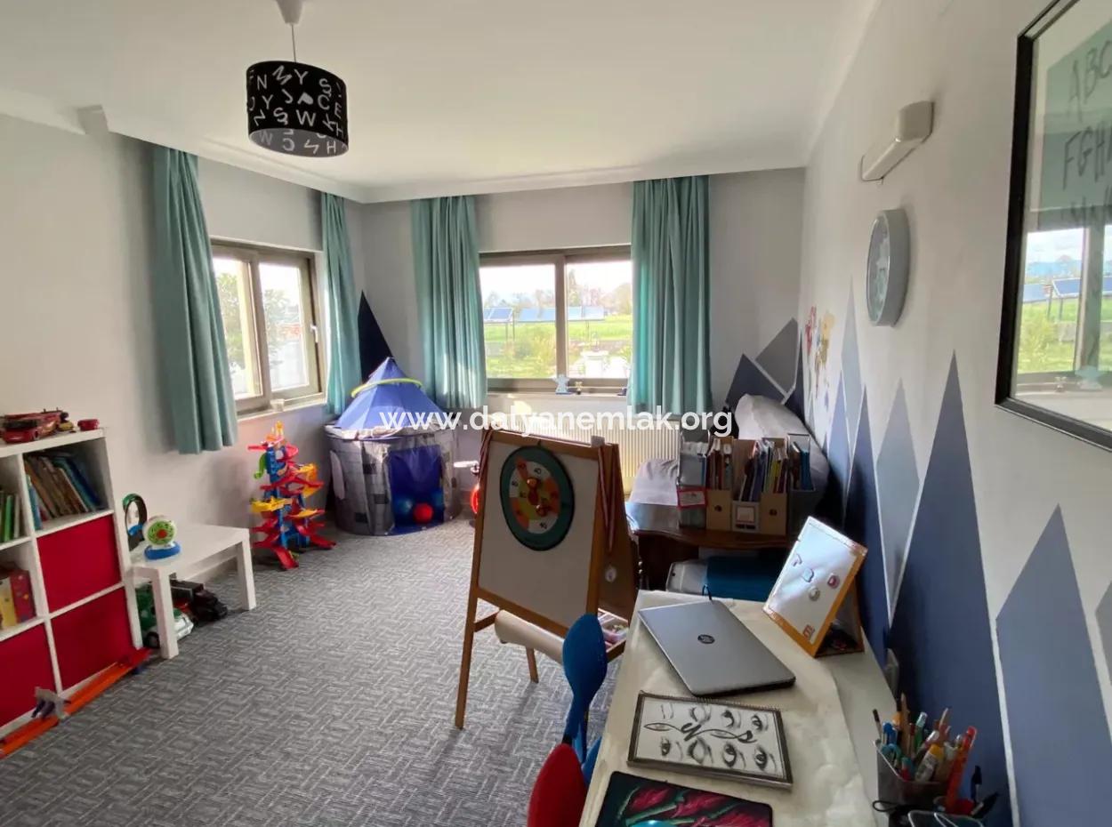 Villa Luxus 5 Schlafzimmer Villa Zum Verkauf In Archers