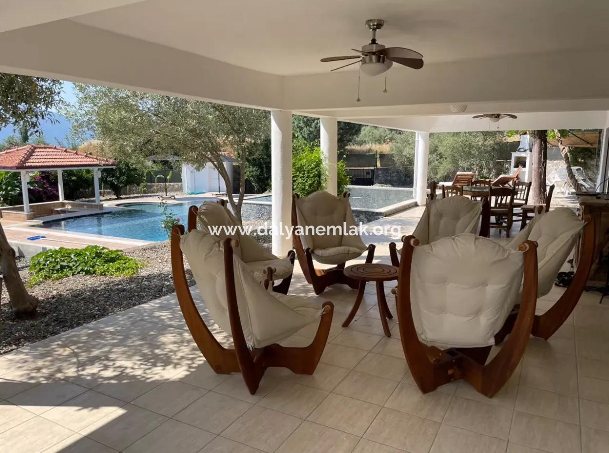 5 2 Villen Zum Verkauf In Andir