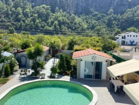 4 1 Villa Zum Verkauf In 720M2 Grundstück In Dalyan Gülpınar