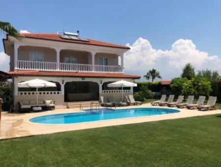 4 1 Villa Zu Verkaufen In 1015M2 Grundstück In Dalyan