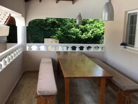 4 1 Villa Zu Verkaufen In 1015M2 Grundstück In Dalyan