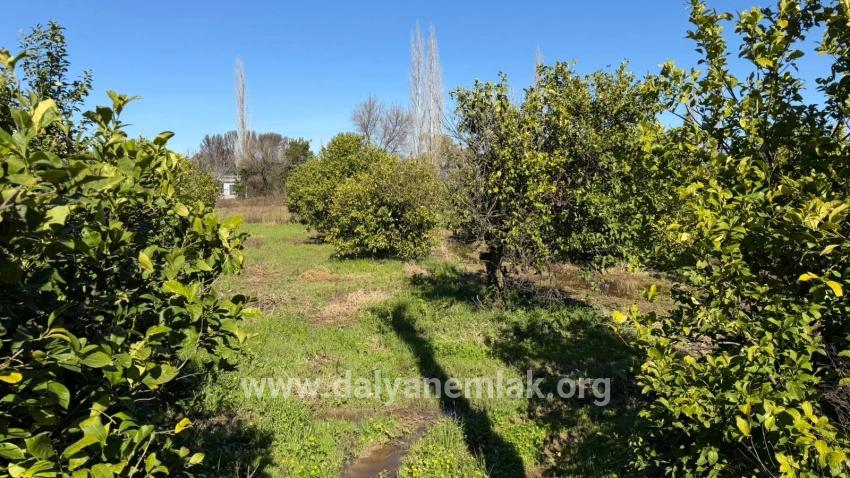 Land For sale in Okçular Nbh. Ortaca - Housing Zoned - 2.218 m²