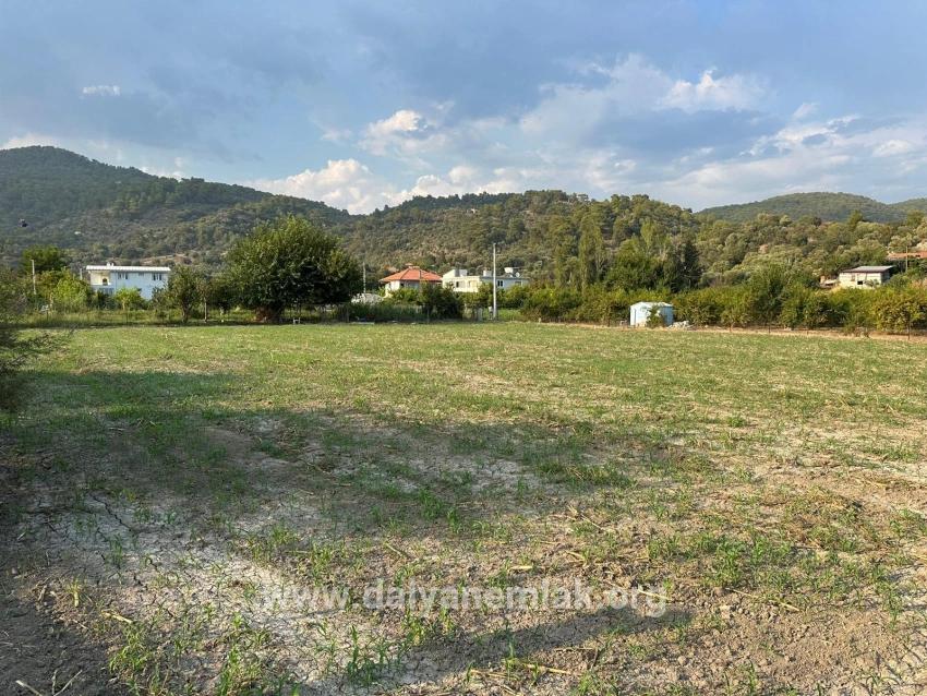 1160m2 Plot For Sale In Rızai-taksim Within The Village Residential Area In Çandır