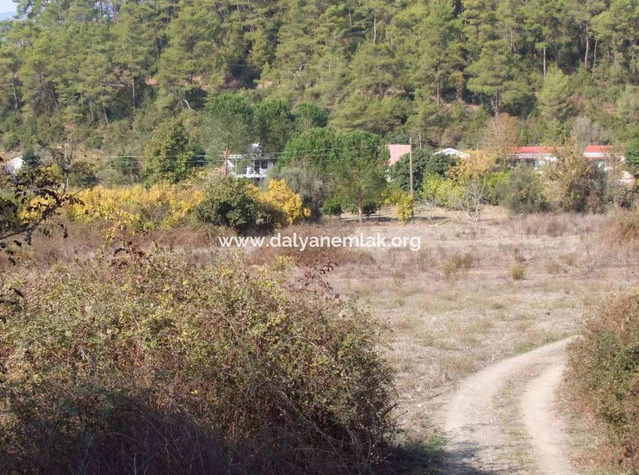 6850M2 Zoning Land With Sea View In Çamlı