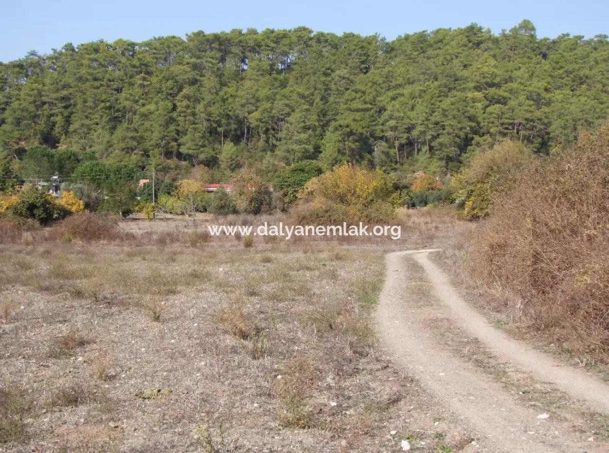 6850M2 Zoning Land With Sea View In Çamlı