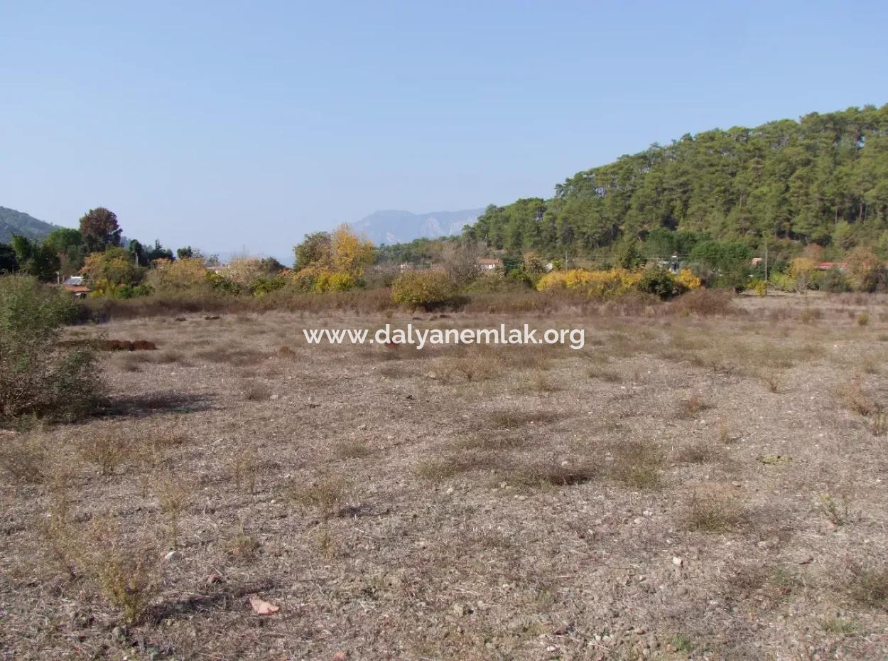 6850M2 Zoning Land With Sea View In Çamlı