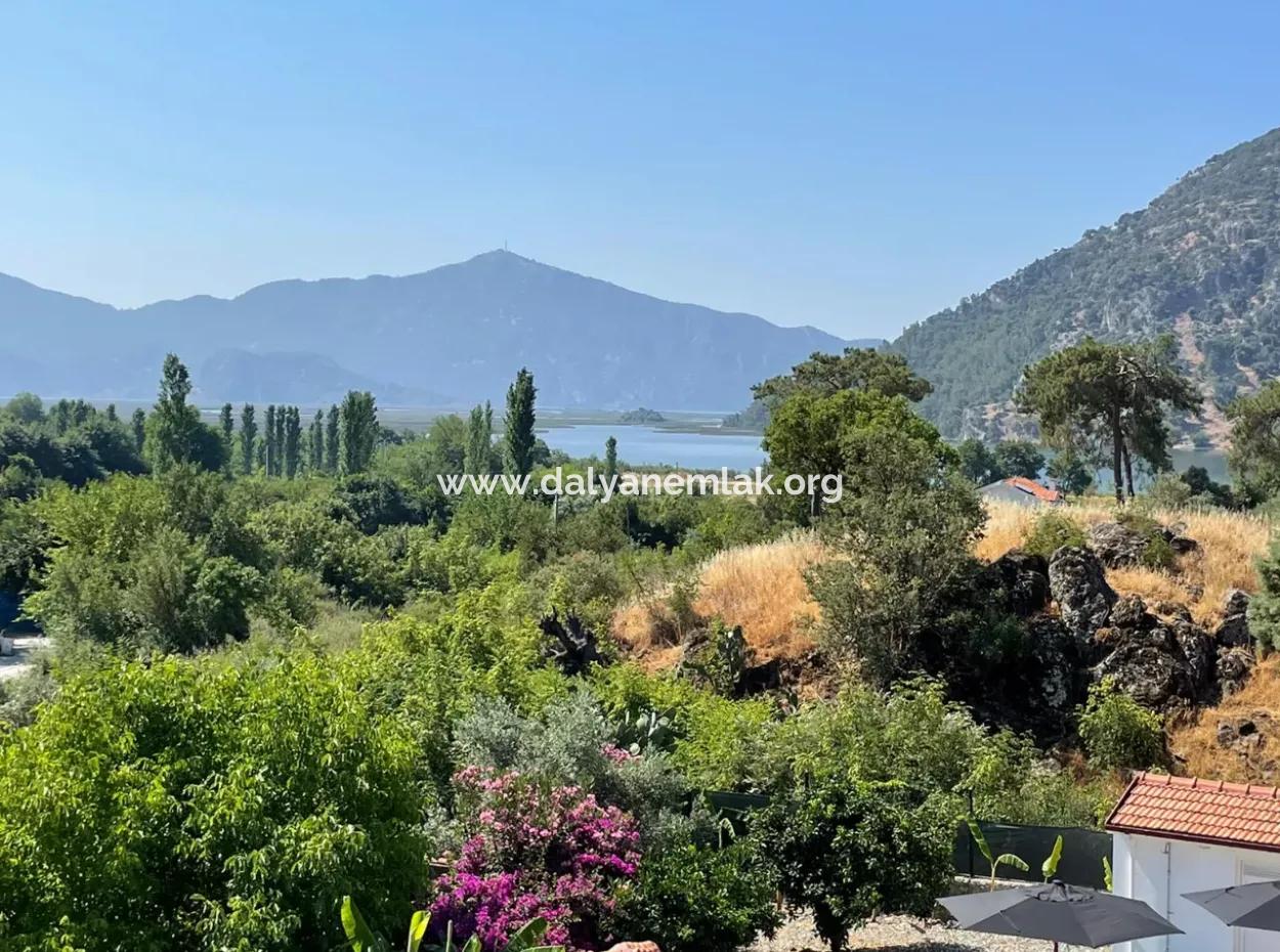 5 2 Villas For Sale In Çandir