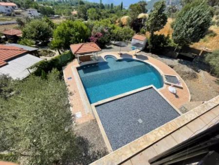 5 2 Villas For Sale In Çandir