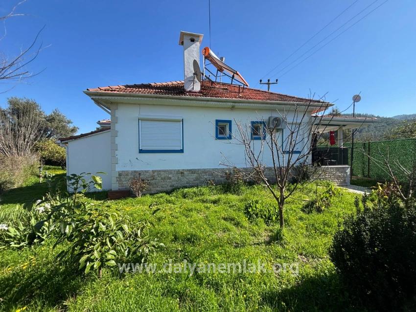Ortaca Okçular Mah. Satılık 2+1 Müstakil ev - 459 m²