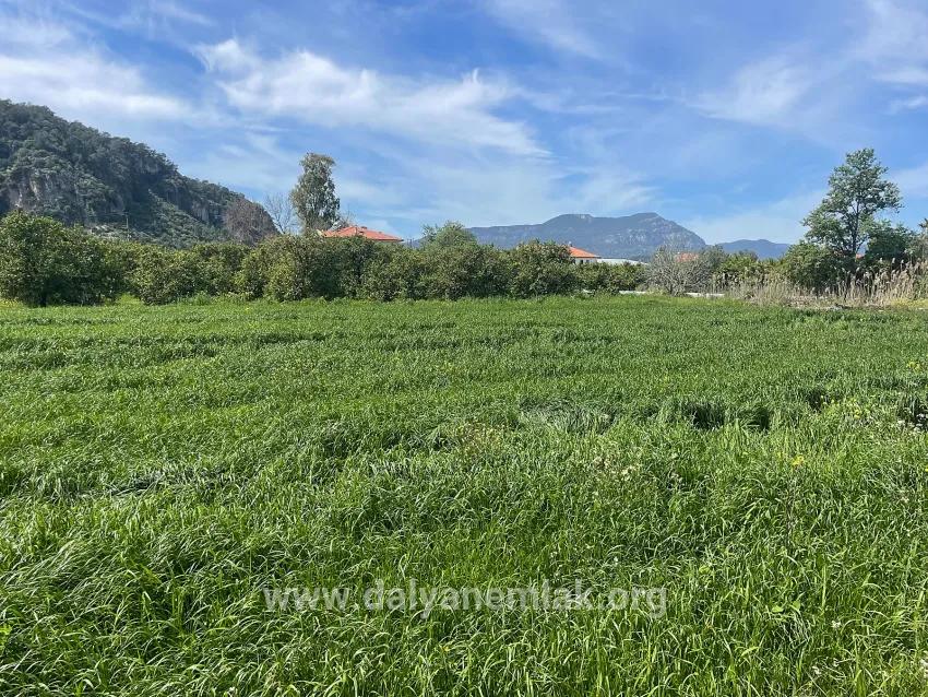 Ortaca Okçular Mah. Satılık Arsa - Konut İmar Durumlu - 736 m²