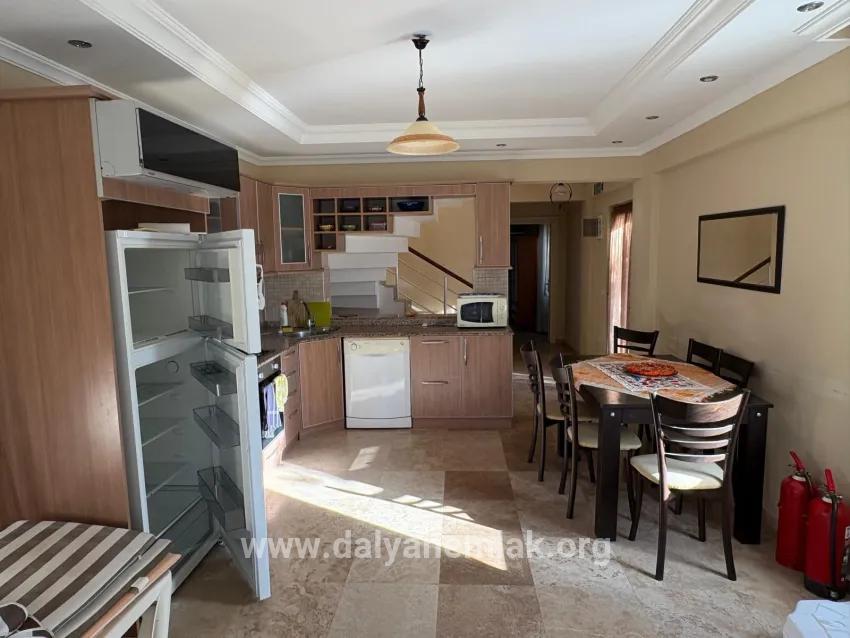 Ortaca Dalyan Mah. Satılık 4+2 Villa - 200 m²