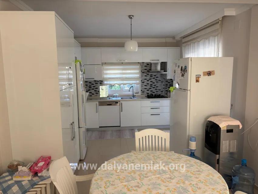 Ortaca Dalyan Mah. Satılık 4+1 Villa - 520 m²