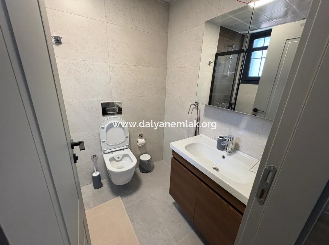 Dalyan'da Gülpınar'da Satılık 4+1 Villa