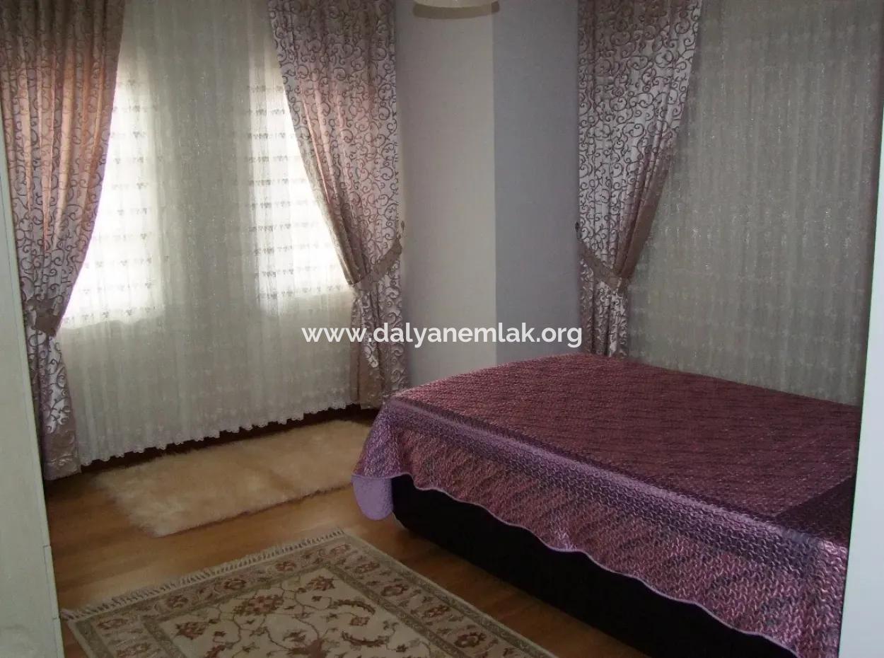 Ulada Satılık Lüks Villa Ulada 1078M2 Arsa İçinde Özel Yapılmış Satılık 4+1 Villa