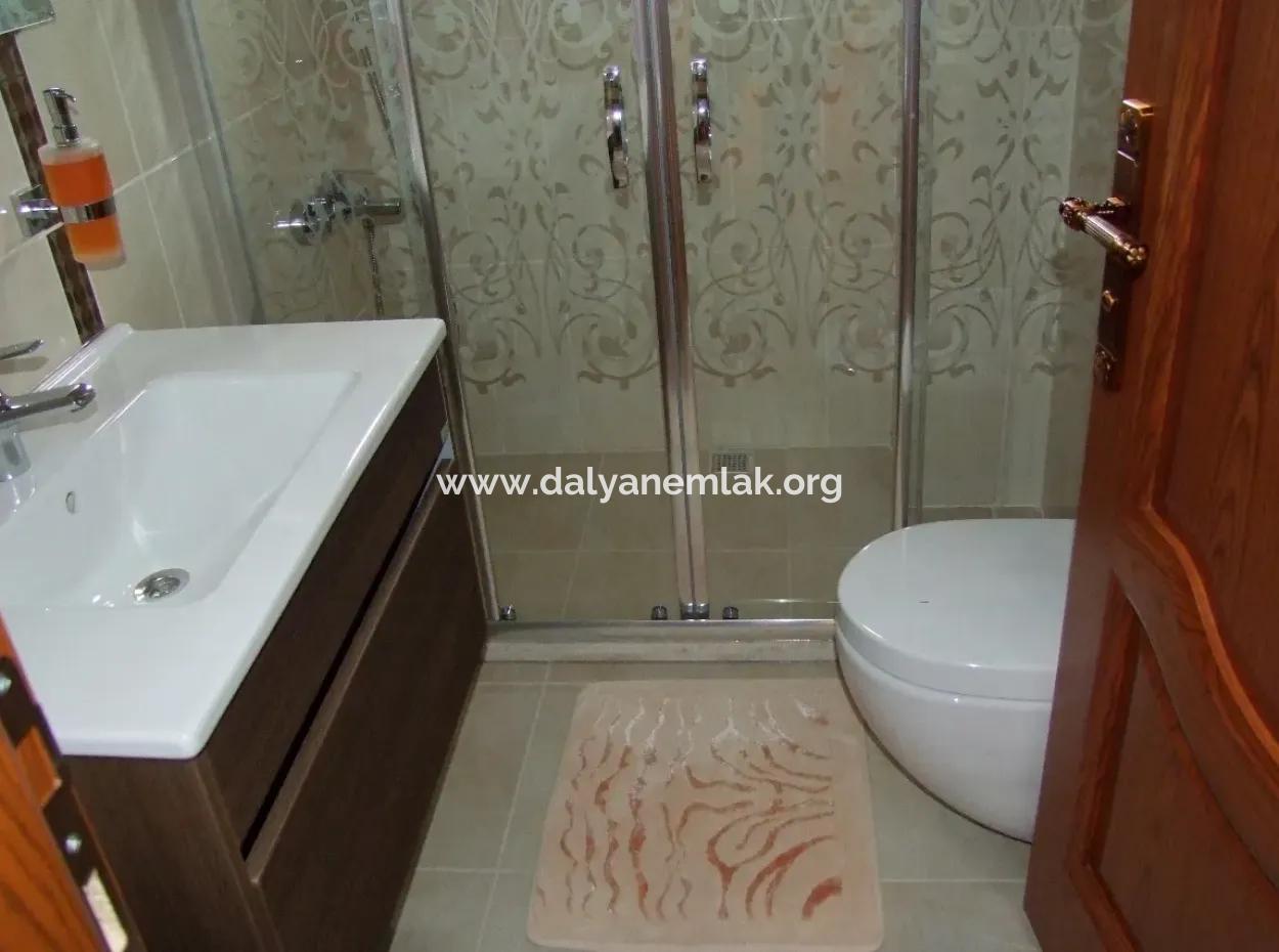 Ulada Satılık Lüks Villa Ulada 1078M2 Arsa İçinde Özel Yapılmış Satılık 4+1 Villa