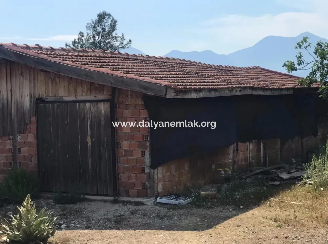 Seydikemer Korubükün Satılık 76000M2 Ciftlik Arazisi