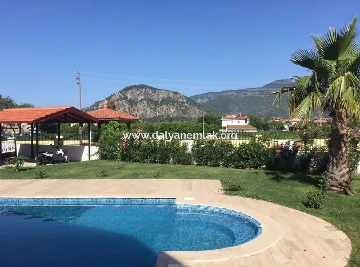 Dalyan Satılık Villa Dalyan 675M2 Arsa İçinde 4+1 Müstakil Satılık Villa