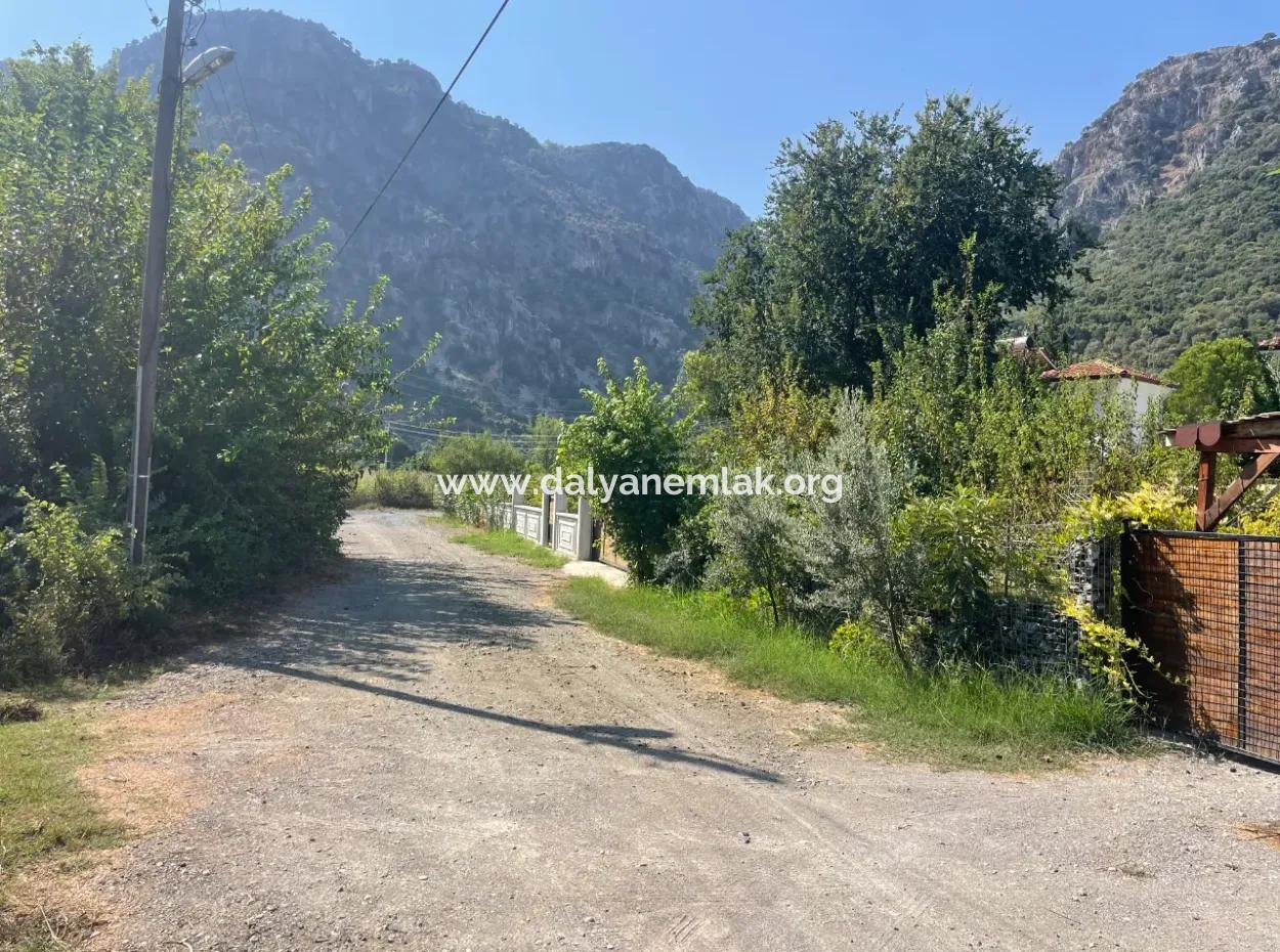 Okçular Marmarlıda Satılık 713M2 Satılık Arsa