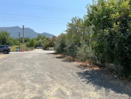 Dalyan'da Köşebaşı 600M2 Arsa İçerisinde 3+1 Satılık Villa