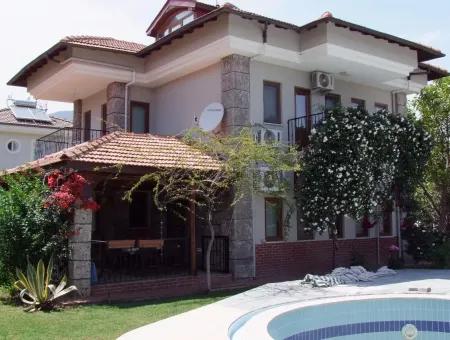 Dalyan Satılık Villa Dalyan Gülpınar Mahallesinde Kelepir Satılı