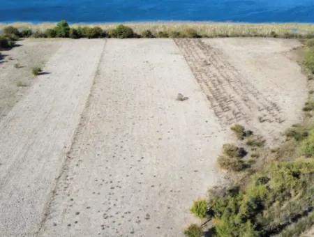 Çandır'da Göle Sıfır 3210M2 Satılık 2B Arazisi